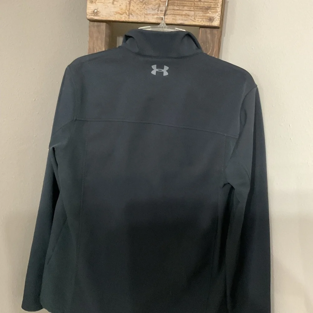 Under Armor Men's Black lightweight Performance Jacket size large